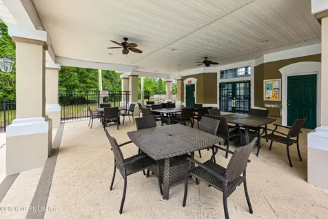 10550 Baymeadows Road Jacksonville FL 32256