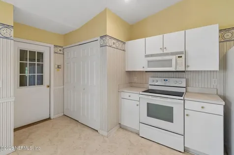 9043 Rockpond Meadows Drive Jacksonville FL 32221