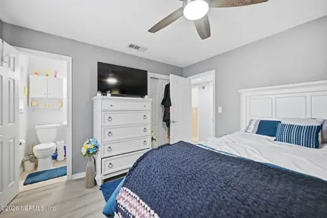 4819 Daughtry Boulevard E Jacksonville FL 32210