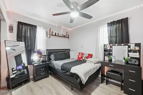 4819 Daughtry Boulevard E Jacksonville FL 32210