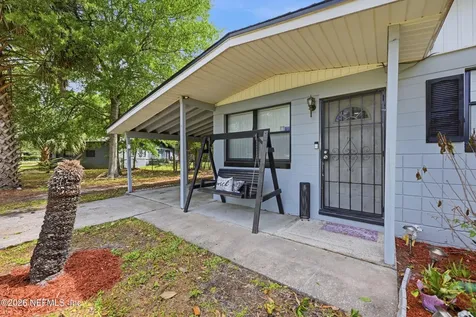 4819 Daughtry Boulevard E Jacksonville FL 32210