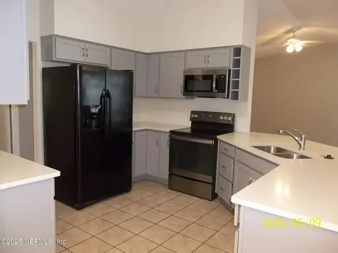 255 Leatherleaf Drive Jacksonville FL 32225