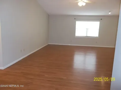 255 Leatherleaf Drive Jacksonville FL 32225