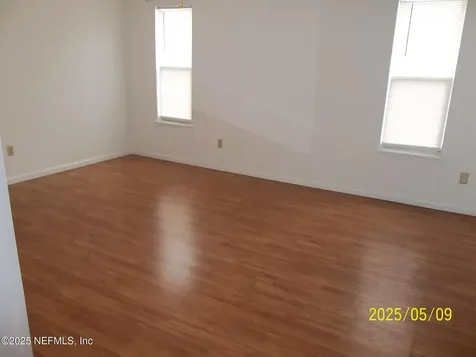 255 Leatherleaf Drive Jacksonville FL 32225