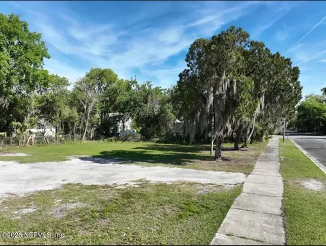 Tbd Lot 5 N 7th Street Palatka FL 32177