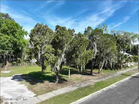 Tbd Lot 5 N 7th Street Palatka FL 32177