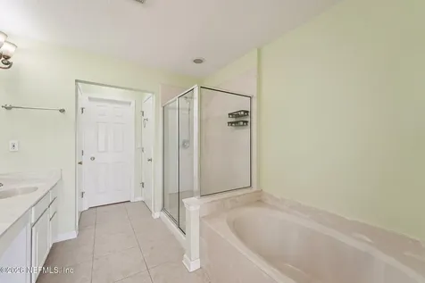 11014 Castlemain Circle E Jacksonville FL 32256
