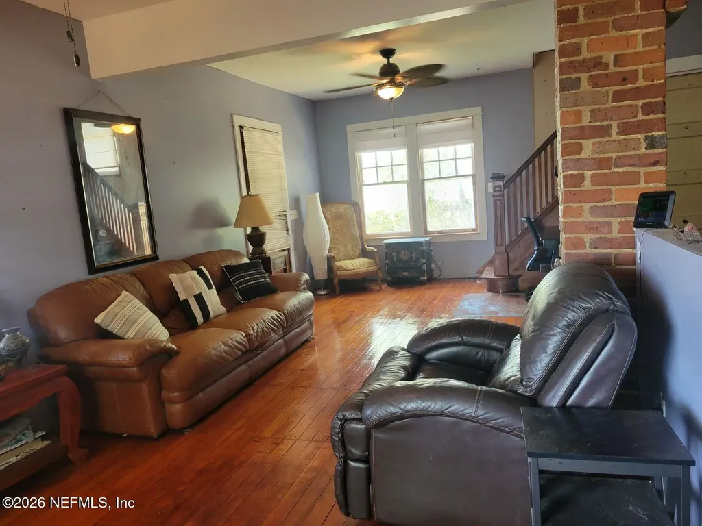 216 N Summit Street Crescent City FL 32112