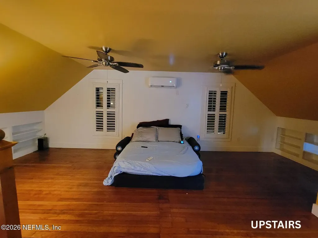 216 N Summit Street Crescent City FL 32112