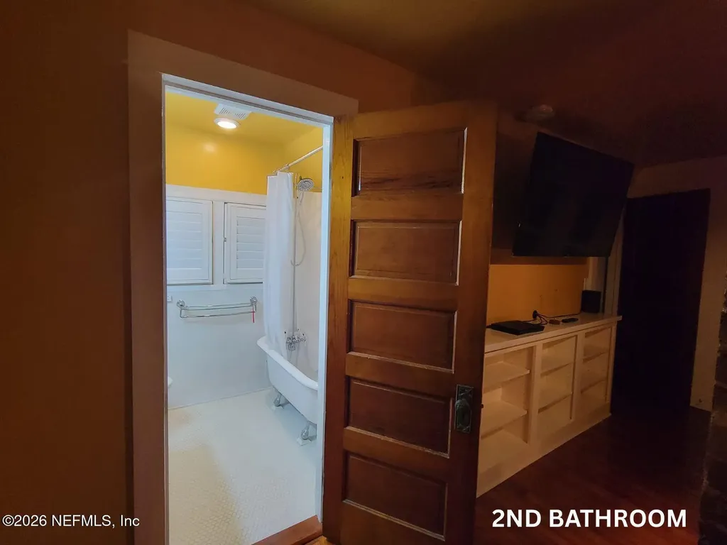 216 N Summit Street Crescent City FL 32112