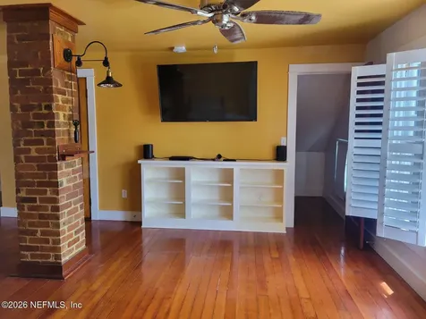 216 N Summit Street Crescent City FL 32112
