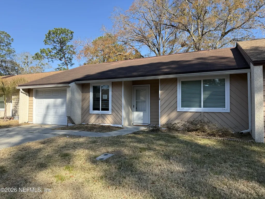 3389 Excalibur Way Jacksonville FL 32223
