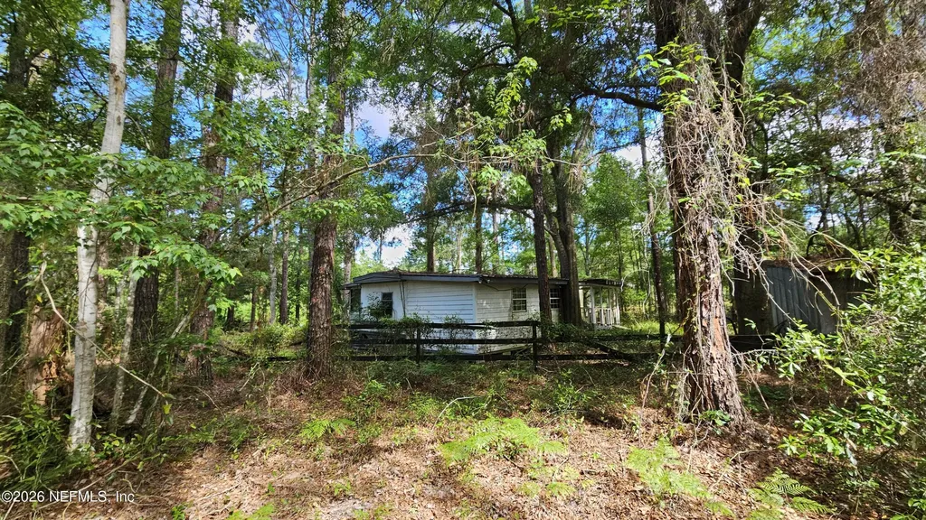 6324 Lannie Road Jacksonville FL 32218