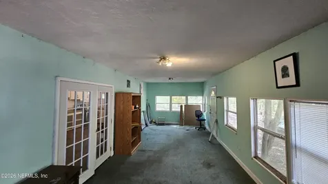 6324 Lannie Road Jacksonville FL 32218