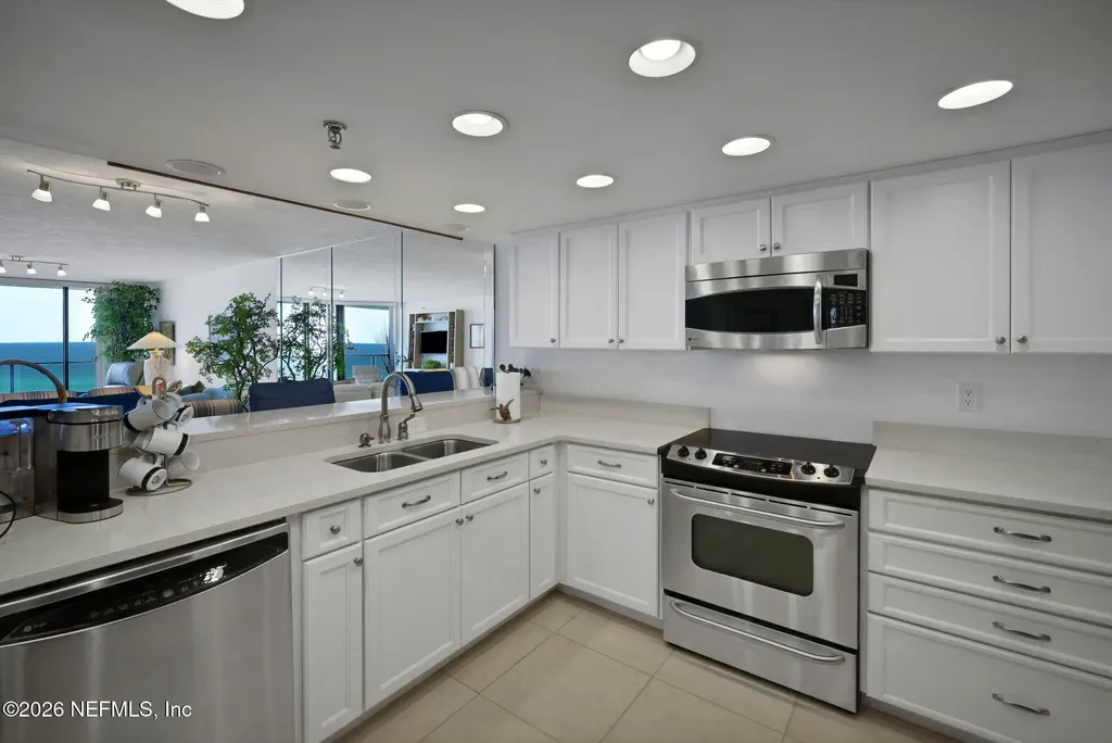 1221 1st Street S Jacksonville Beach FL 32250