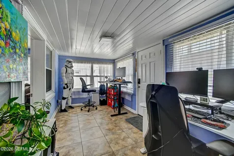 515 3rd Avenue N Jacksonville Beach FL 32250