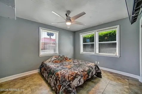 515 3rd Avenue N Jacksonville Beach FL 32250