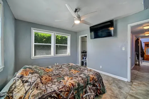 515 3rd Avenue N Jacksonville Beach FL 32250