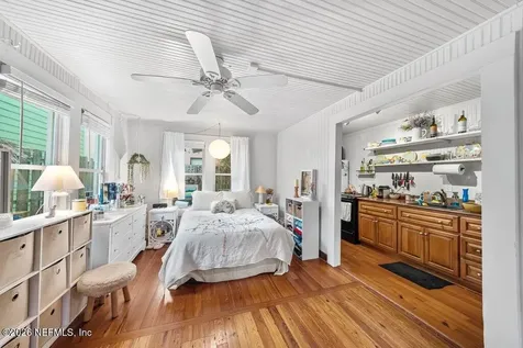 809 2nd Street S Jacksonville Beach FL 32250