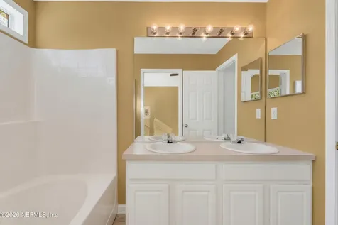 7990 Baymeadows Road E Jacksonville FL 32256
