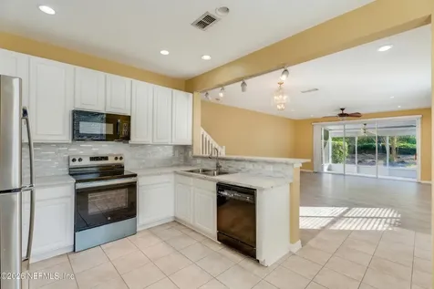 7990 Baymeadows Road E Jacksonville FL 32256