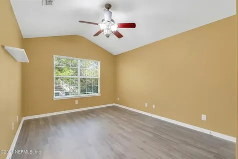 7990 Baymeadows Road E Jacksonville FL 32256