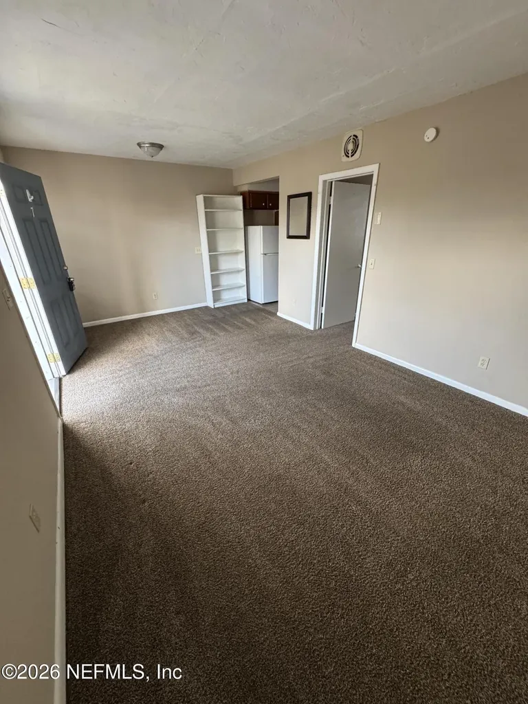 916 Children Way Jacksonville FL 32207