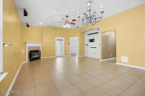 3664 Shrewsbury Drive Jacksonville FL 32226