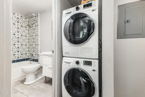 231 E 16th Street Jacksonville FL 32206