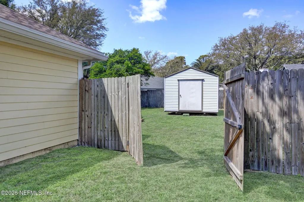 1090 Tolkien Lane Jacksonville FL 32225