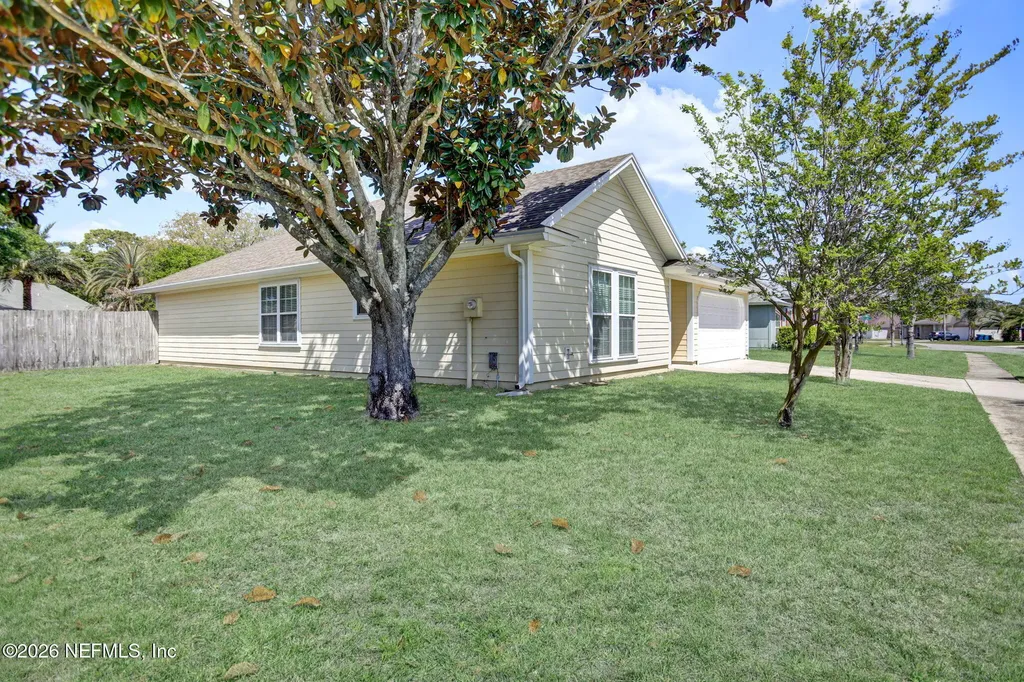 1090 Tolkien Lane Jacksonville FL 32225