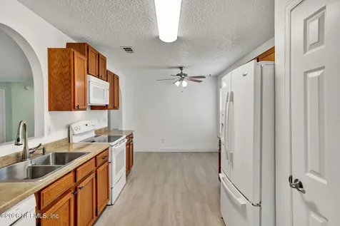 1090 Tolkien Lane Jacksonville FL 32225