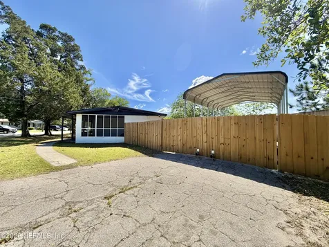 8264 Devoe Street Jacksonville FL 32220
