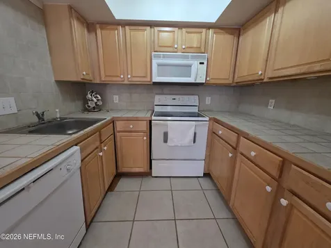 1603 Challenger Court W Jacksonville FL 32233