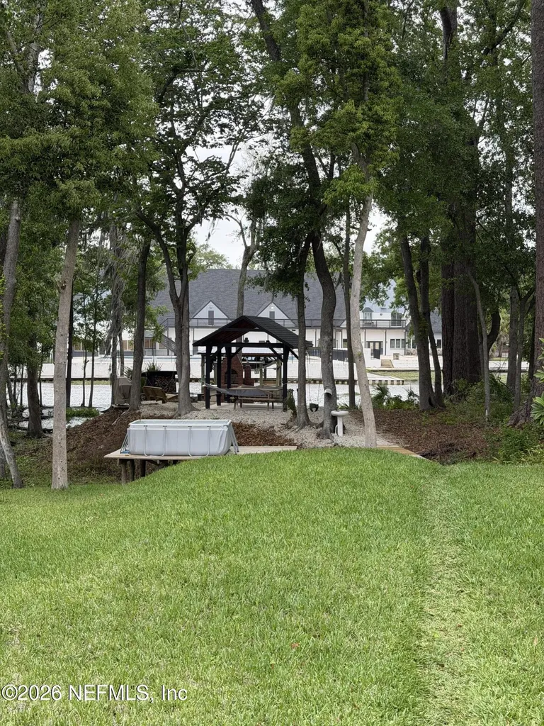 6093 Hyde Park Circle Jacksonville FL 32210