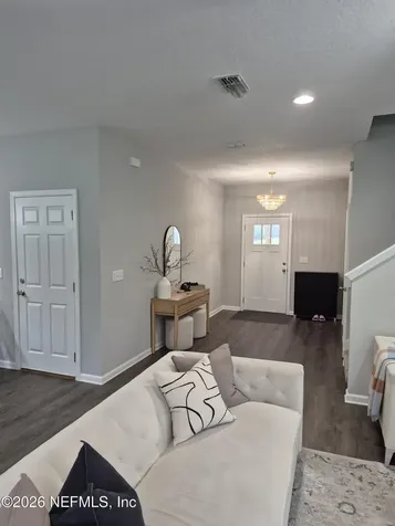6093 Hyde Park Circle Jacksonville FL 32210