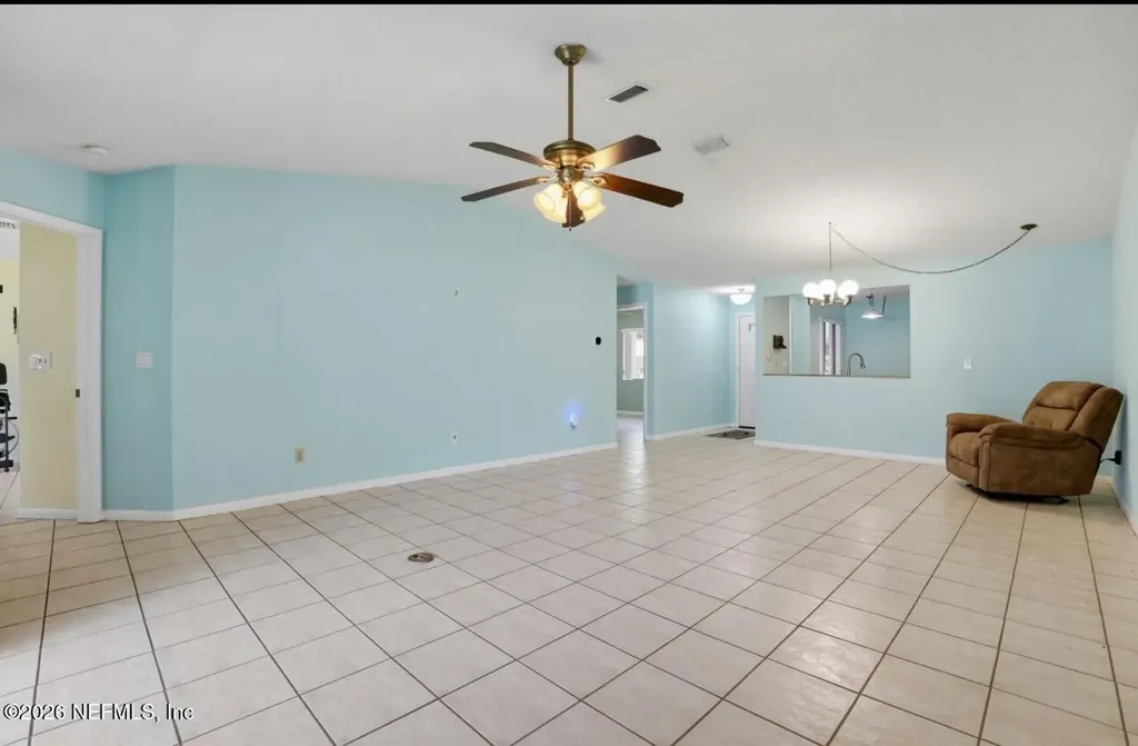10 Lake Forest Circle N Palm Coast FL 32137