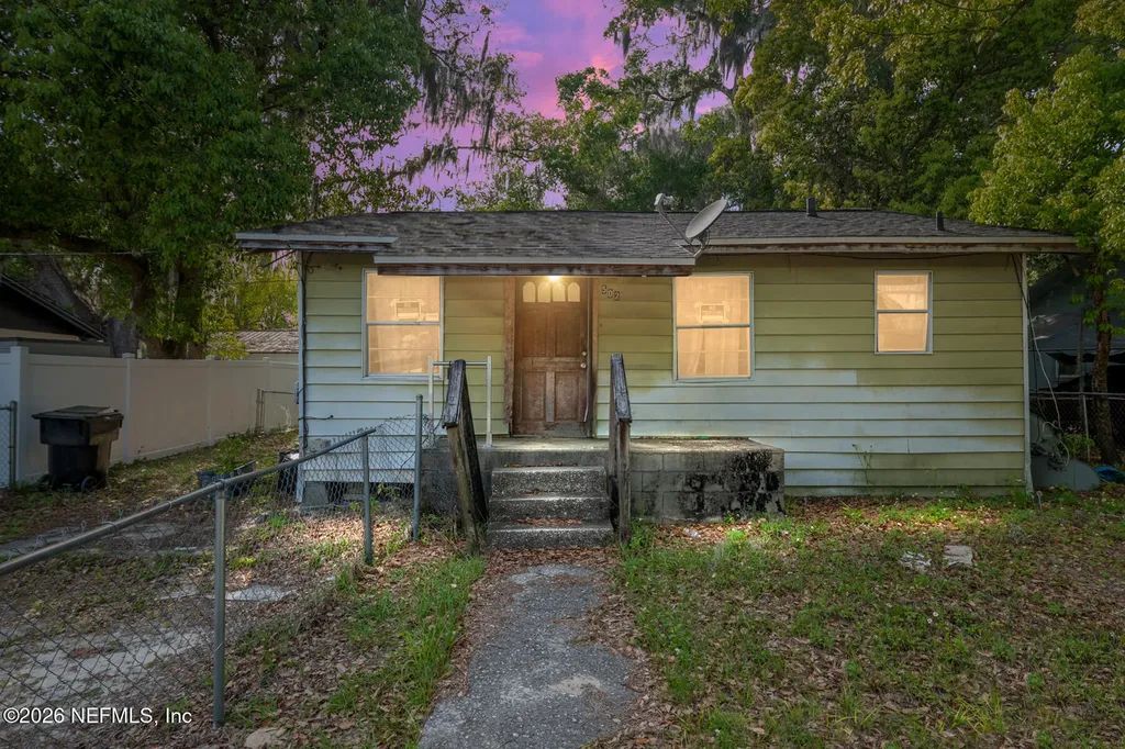 502 SE 15th Street Gainesville FL 32641