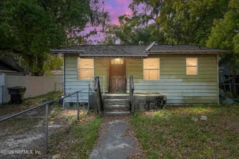 502 SE 15th Street Gainesville FL 32641
