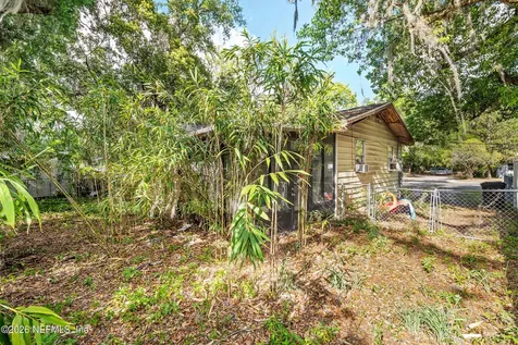 502 SE 15th Street Gainesville FL 32641