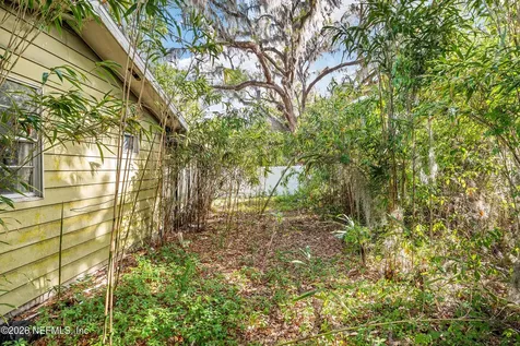502 SE 15th Street Gainesville FL 32641