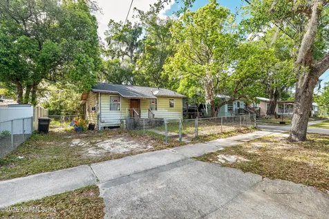 502 SE 15th Street Gainesville FL 32641