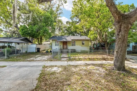 502 SE 15th Street Gainesville FL 32641