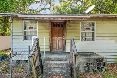 502 SE 15th Street Gainesville FL 32641