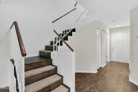 7701 Baymeadows Circle W Jacksonville FL 32256