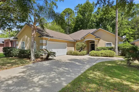 820 W Cumberland Court St. Johns FL 32259