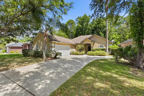 820 W Cumberland Court St. Johns FL 32259