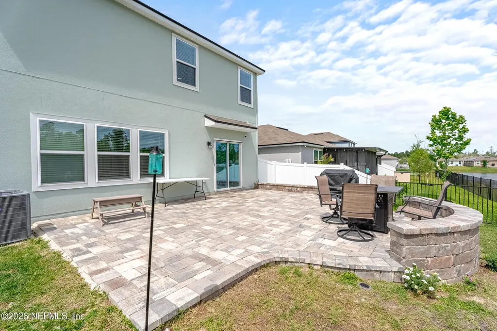 2836 Oak Stream Drive Green Cove Springs FL 32043