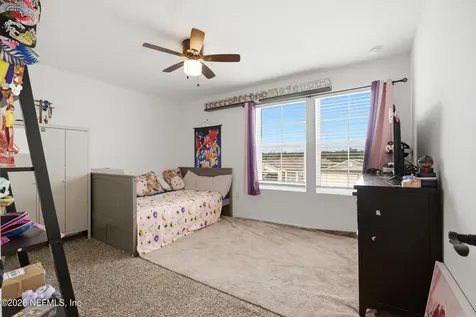 2836 Oak Stream Drive Green Cove Springs FL 32043