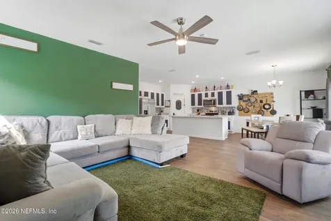 2836 Oak Stream Drive Green Cove Springs FL 32043